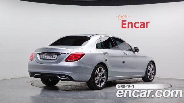 Mercedes-Benz C-Class C220 d Avantgarde
