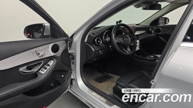 Mercedes-Benz C-Class C220 d Avantgarde
