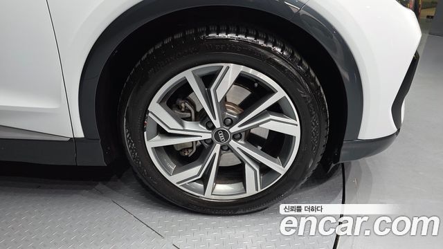 Audi Q4 e-tron 40 Premium Sportback