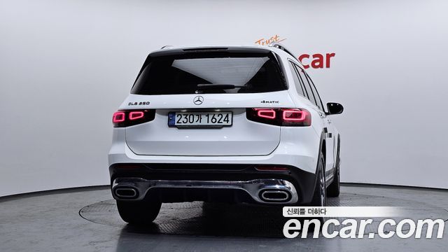 Mercedes-Benz GLB-Class GLB250 4MATIC