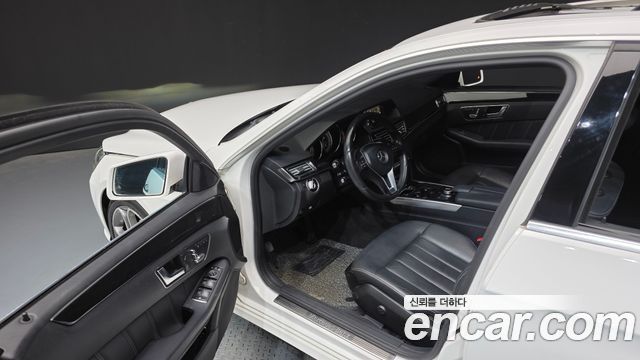 Mercedes-Benz E-Class E250 BlueTec 4MATIC AV