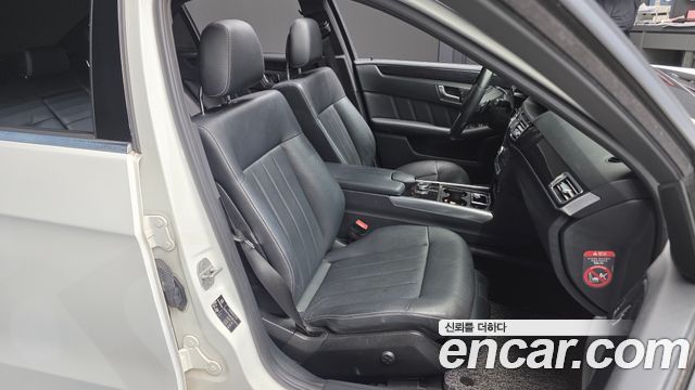 Mercedes-Benz E-Class E250 BlueTec 4MATIC AV