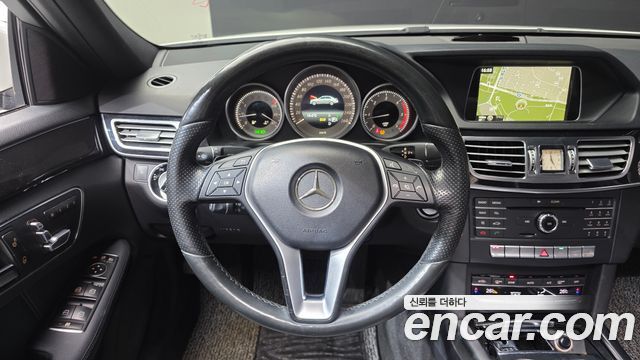 Mercedes-Benz E-Class E250 BlueTec 4MATIC AV