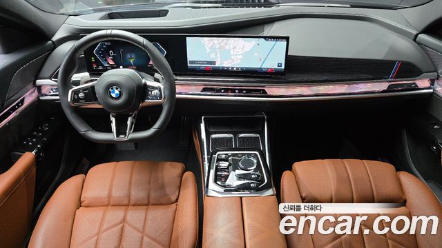 BMW 7-Series 740i xDrive M Sport