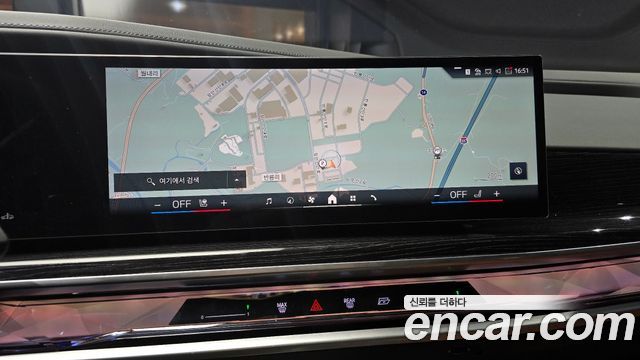 BMW 7-Series 740i xDrive M Sport