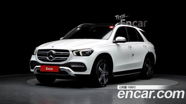 Mercedes-Benz GLE-Class GLE300d 4MATIC