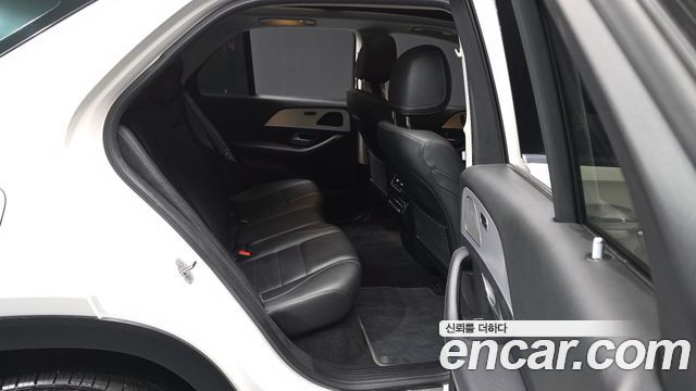 Mercedes-Benz GLE-Class GLE300d 4MATIC