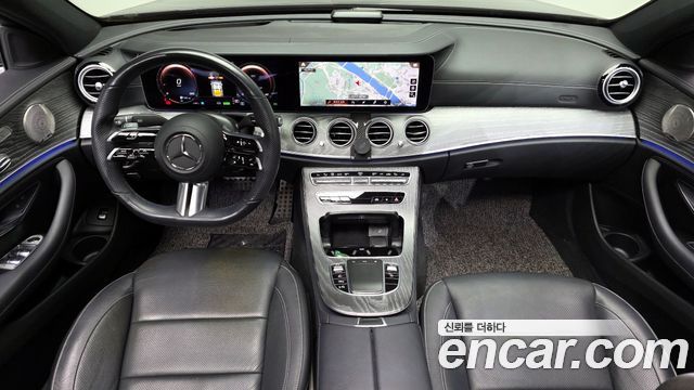 Mercedes-Benz E-Class E350 4MATIC AMG Line