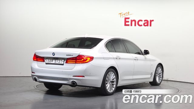 BMW 5-Series 520d Luxury Plus