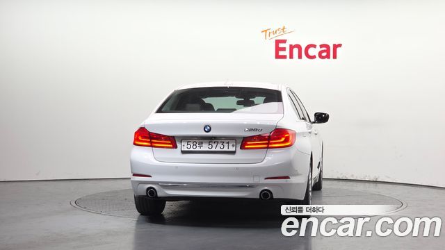 BMW 5-Series 520d Luxury Plus
