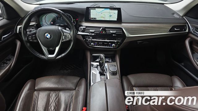 BMW 5-Series 520d Luxury Plus