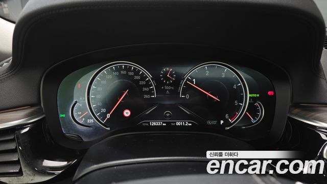 BMW 5-Series 520d Luxury Plus