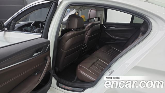 BMW 5-Series 520d Luxury Plus