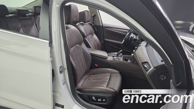 BMW 5-Series 520d Luxury Plus