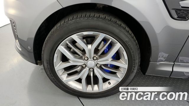 Land Rover Range Rover Sport 5.0 SVR