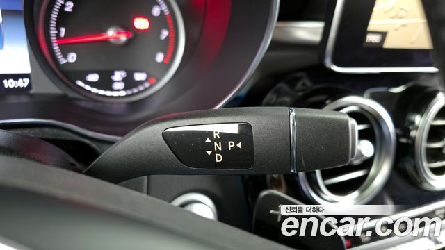 Mercedes-Benz GLC-Class GLC300 4MATIC AMG Line