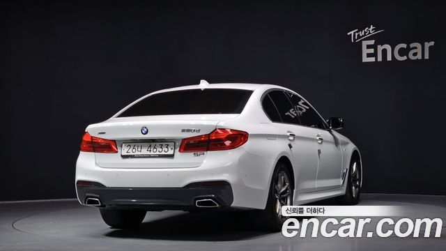 BMW 5-Series 520d xDrive M Sport Package Plus