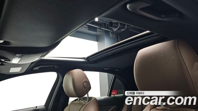 Mercedes-Benz E-Class E350 4MATIC Exclusive