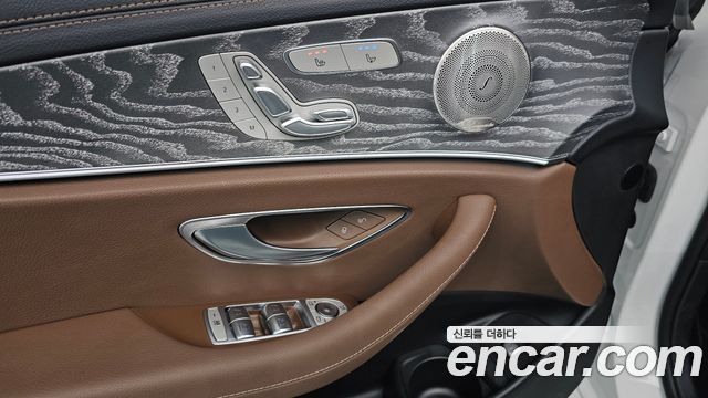Mercedes-Benz E-Class E350 4MATIC Exclusive