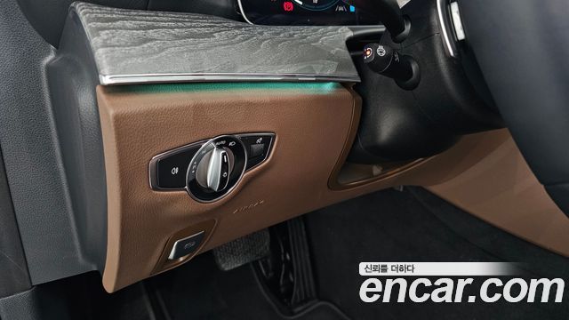 Mercedes-Benz E-Class E350 4MATIC Exclusive