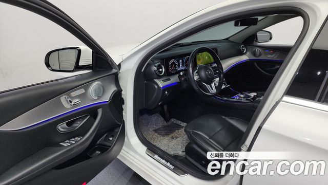 Mercedes-Benz E-Class E300 AMG Line