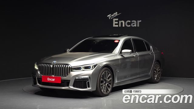 BMW 7-Series 740Li xDrive M Sport Package