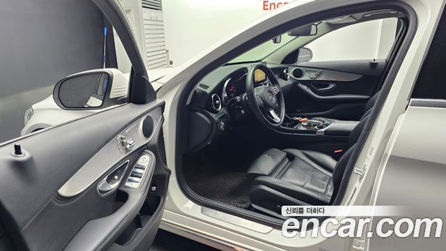 Mercedes-Benz C-Class C220 d Avantgarde