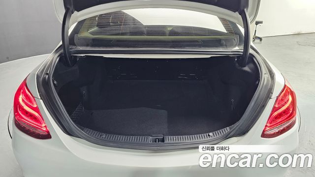 Mercedes-Benz C-Class C220 d Avantgarde