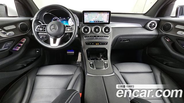 Mercedes-Benz GLC-Class GCL300 4MATIC Coupe