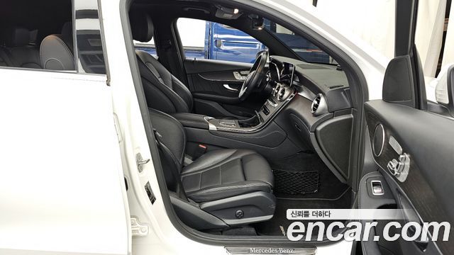 Mercedes-Benz GLC-Class GCL300 4MATIC Coupe