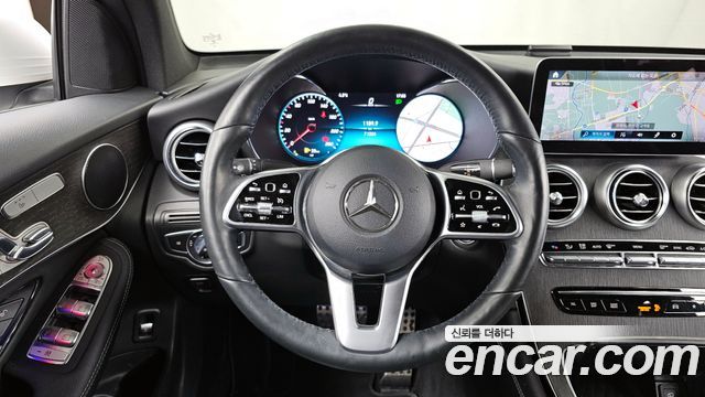Mercedes-Benz GLC-Class GCL300 4MATIC Coupe