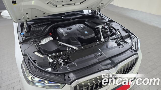 BMW 5-Series 520i