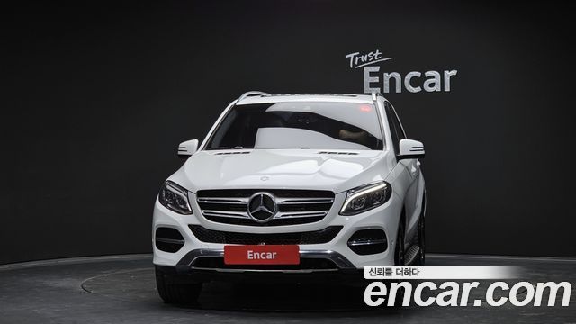 Mercedes-Benz GLE-Class GLE250 d 4MATIC