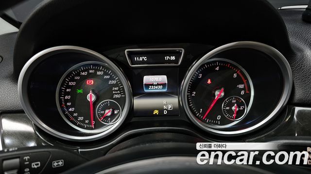 Mercedes-Benz GLE-Class GLE250 d 4MATIC