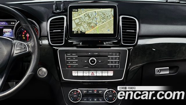 Mercedes-Benz GLE-Class GLE250 d 4MATIC