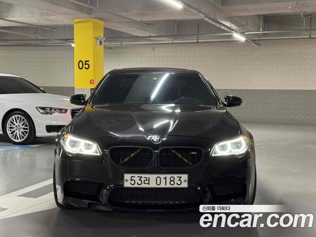 BMW M5 M5 Sedan