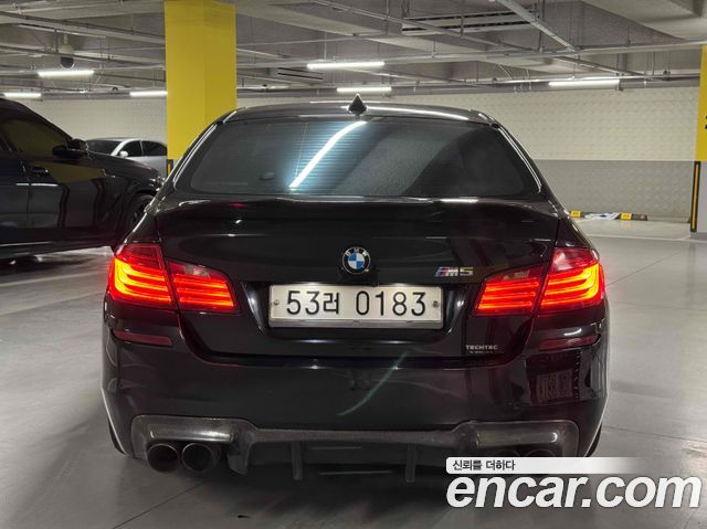 BMW M5 M5 Sedan