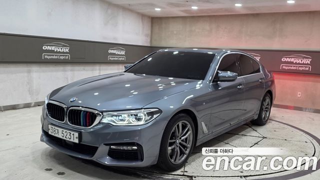 BMW 5-Series 530i M Sport Package Plus
