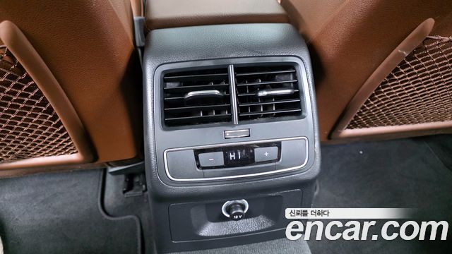 Audi A4 30 TDI Premium