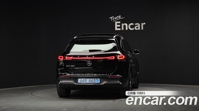 Mercedes-Benz EQA EQA250 AMG Package