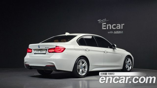 BMW 3Series (F30) 330i M Sport Shadow