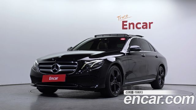 Mercedes-Benz E-Class E300 4MATIC Avnatgarde