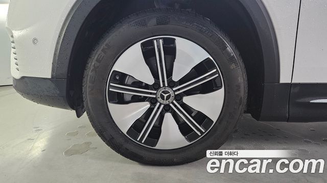 Mercedes-Benz EQB EQB300 4MATIC Electric Art