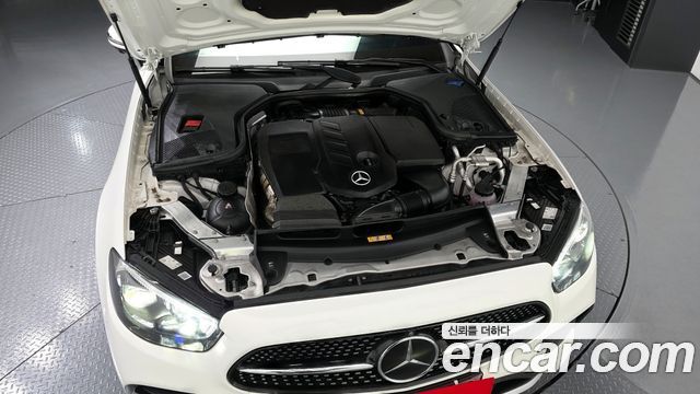 Mercedes-Benz E-Class E300d 4MATIC Coupe