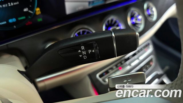Mercedes-Benz E-Class E300d 4MATIC Coupe