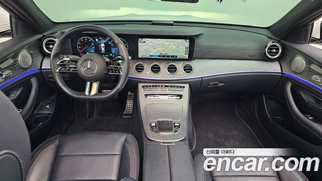 Mercedes-Benz E-Class E350 4MATIC AMG Line