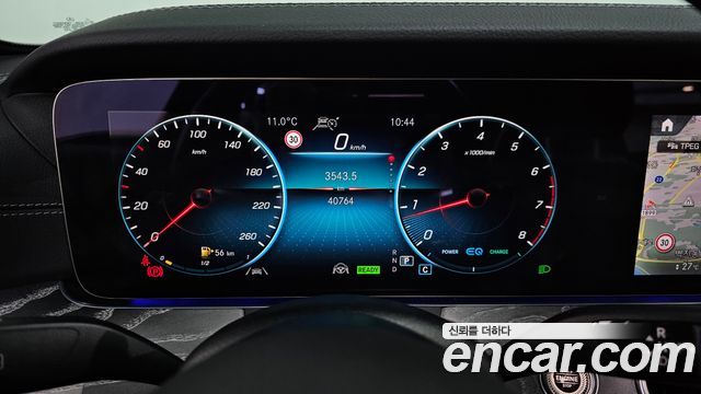 Mercedes-Benz E-Class E350 4MATIC AMG Line