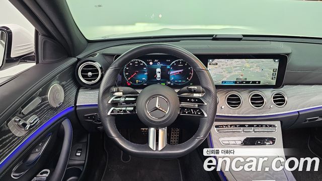 Mercedes-Benz E-Class E350 4MATIC AMG Line