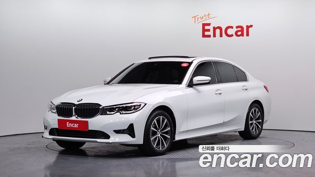BMW 3-Series 320i