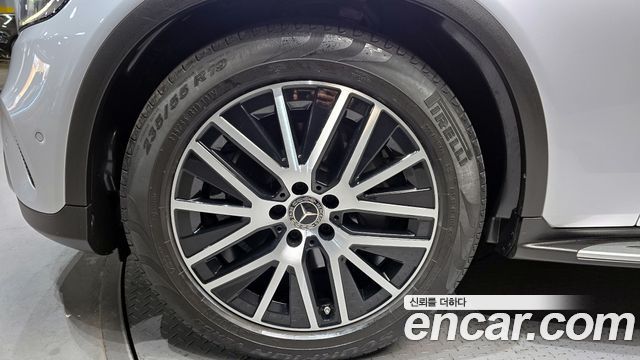 Mercedes-Benz GLC-Class GLC300 4MATIC